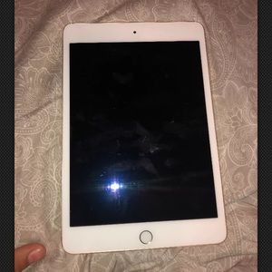 Gold IPad 4 Mini 65GB